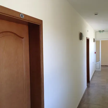 Guest house Sunshine Family 2*