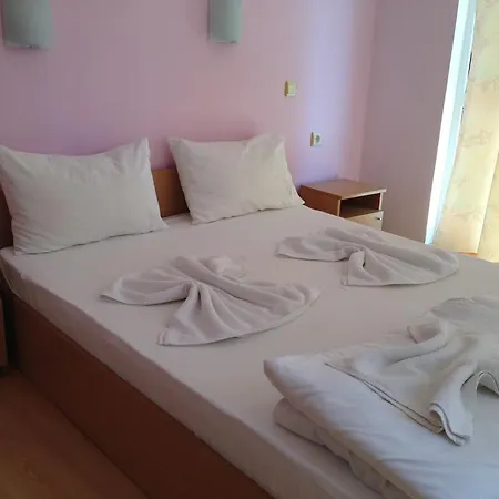 Guest house Sunshine Family Primorsko